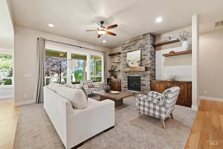 10686 W Wild Iris St, Star, ID 83669 - #2