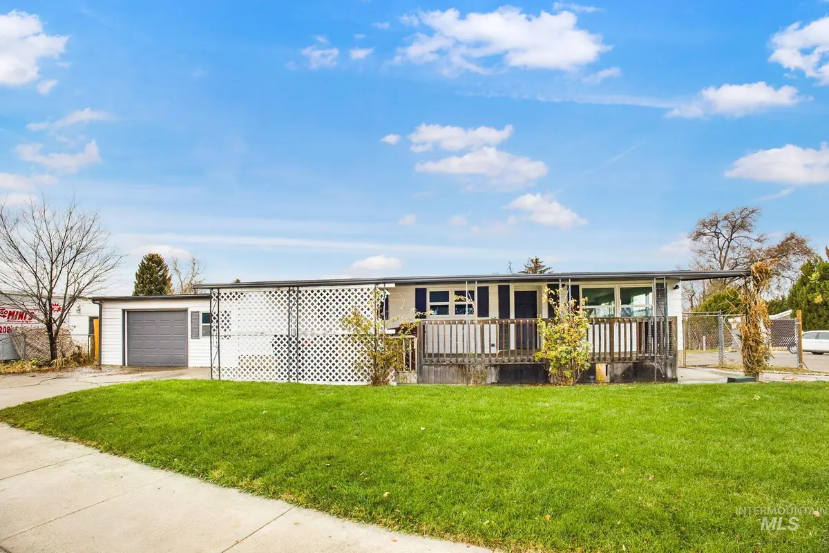 69 S Rose Circle, Meridian, ID 83642 - #1