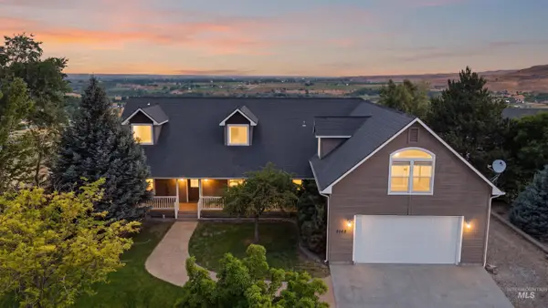 2143 Corral Rd, Emmett, ID 83617
