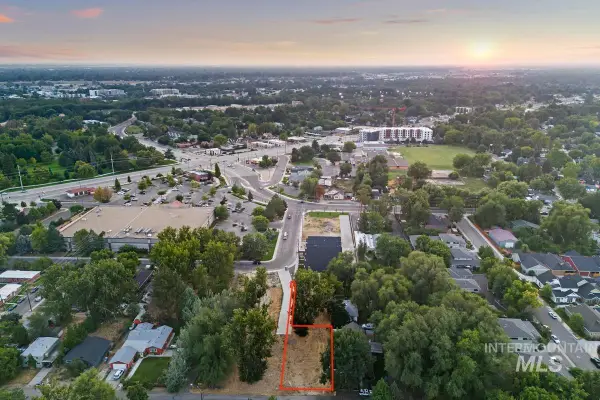 2308 N 35th St, Boise, ID 83703