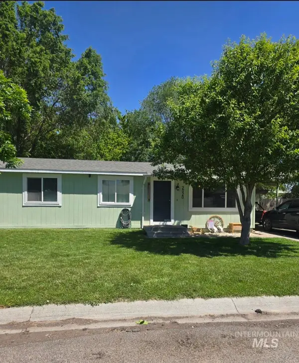 2020 16th Street, Heyburn, ID 83336