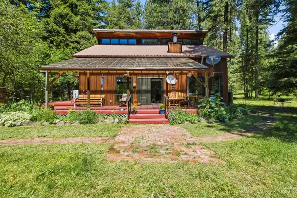 1480 Old Avon Rd, Deary, ID 83823