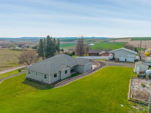 3828 Barr Rd., Lewiston, ID 83501