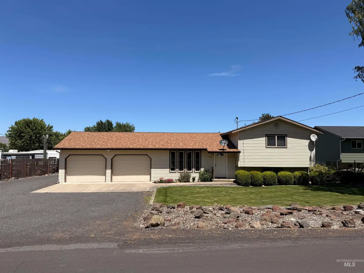 1417 Bryden Avenue, Lewiston, ID 83501 - #1