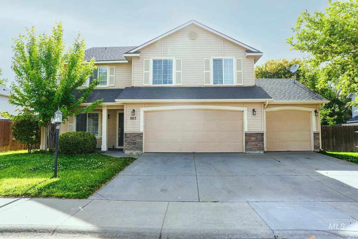 883 N Oxwich Ave, Meridian, ID 83642 - #1