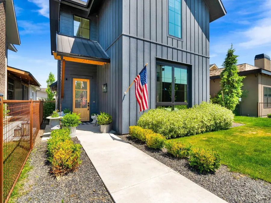 2490 W Rustic Forge St, Eagle, ID 83616 - #2