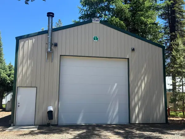 12868 Hereford Rd, Donnelly, ID 83615