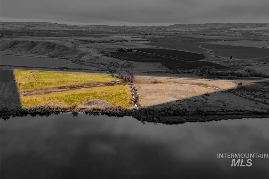 1212 River Rd, Homedale, ID 83628 - #2