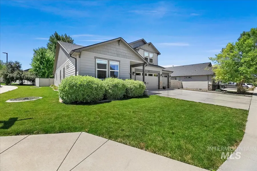 3431 S Triple Crown Ave, Meridian, ID 83642 - #3