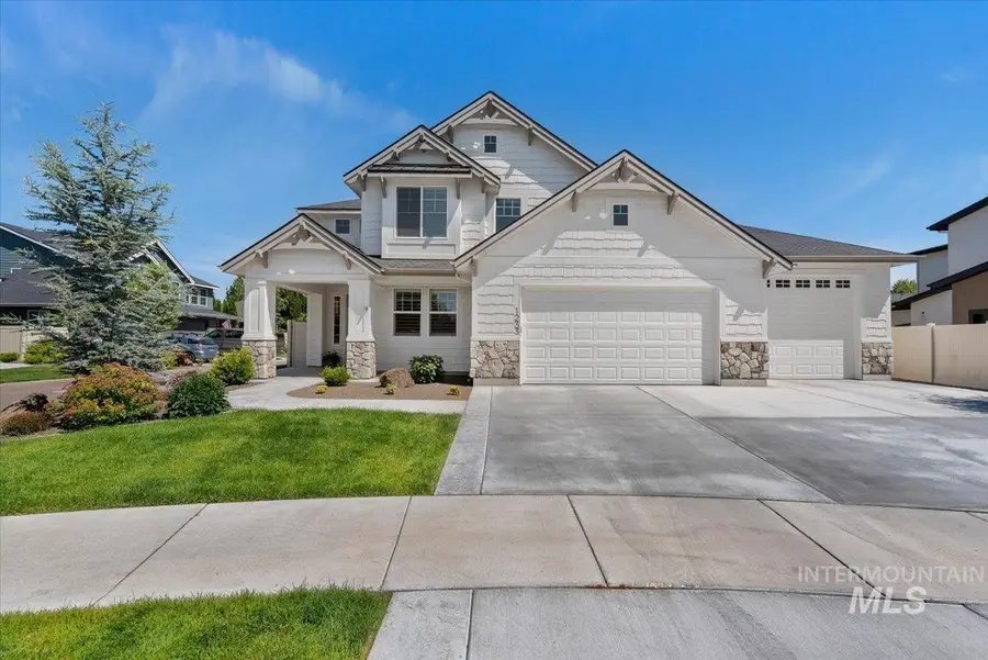 1233 E Azan St, Meridian, ID 83646 - #2