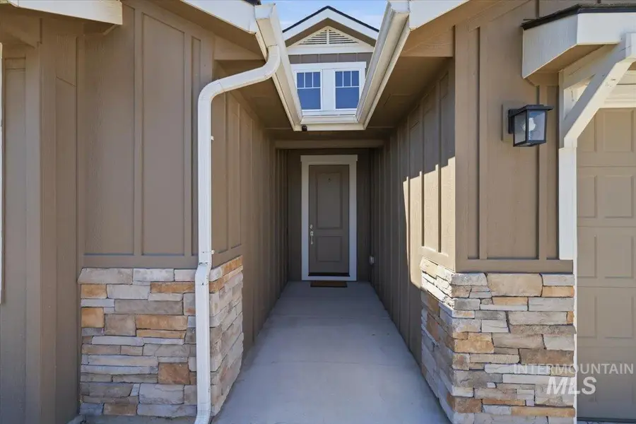 4126 S Lava Springs Loop, Nampa, ID 83686 - #3