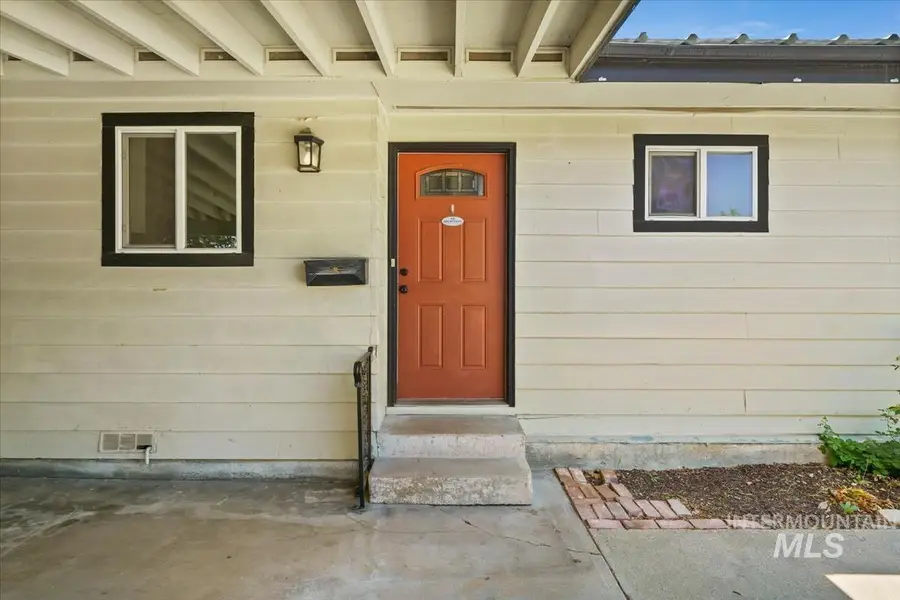 1402 S Brooklawn, Boise, ID 83709 - #3