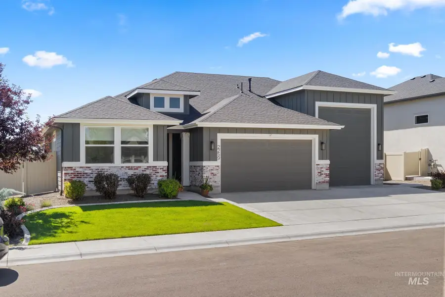 2259 N Burnam Ave, Star, ID 83669 - #2