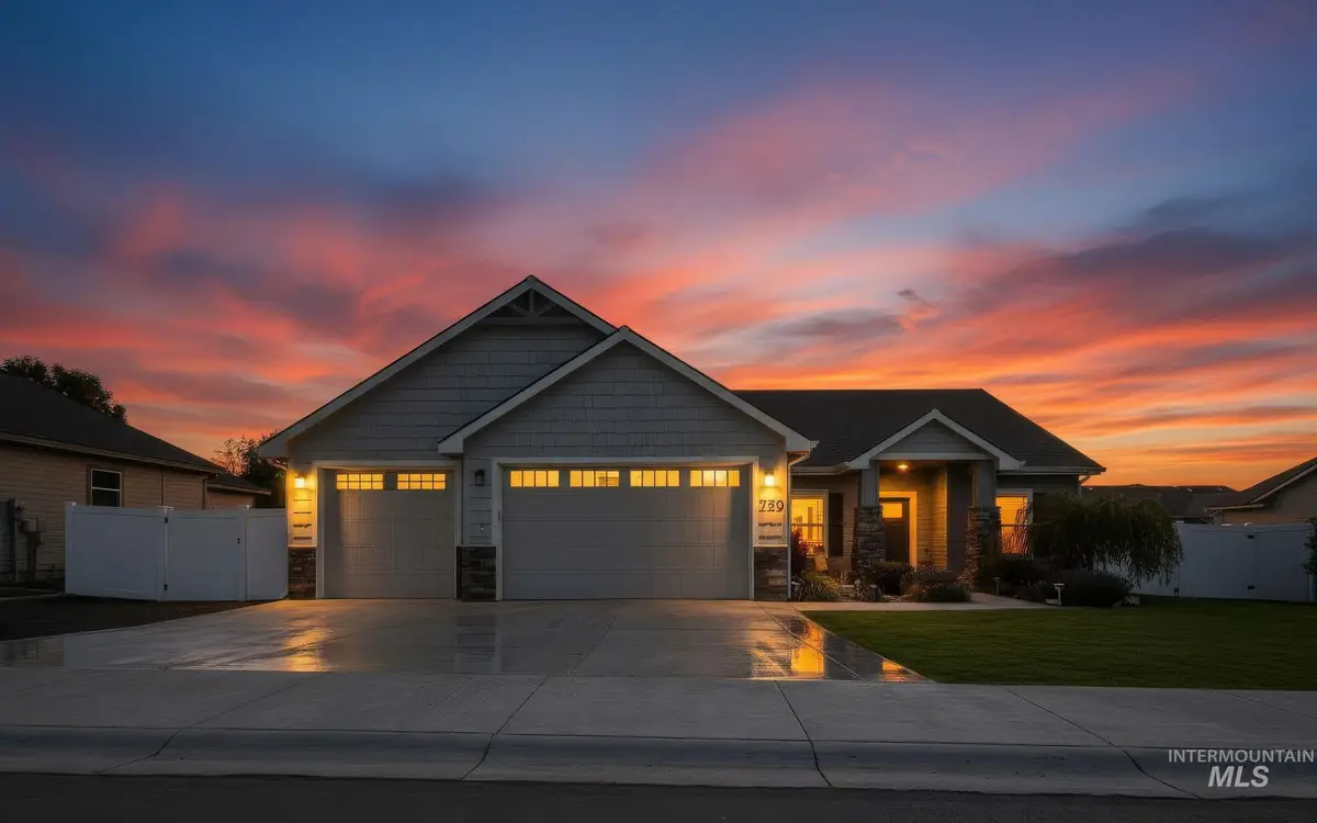 750 Zinnia St, Fruitland, ID 83619 - #1