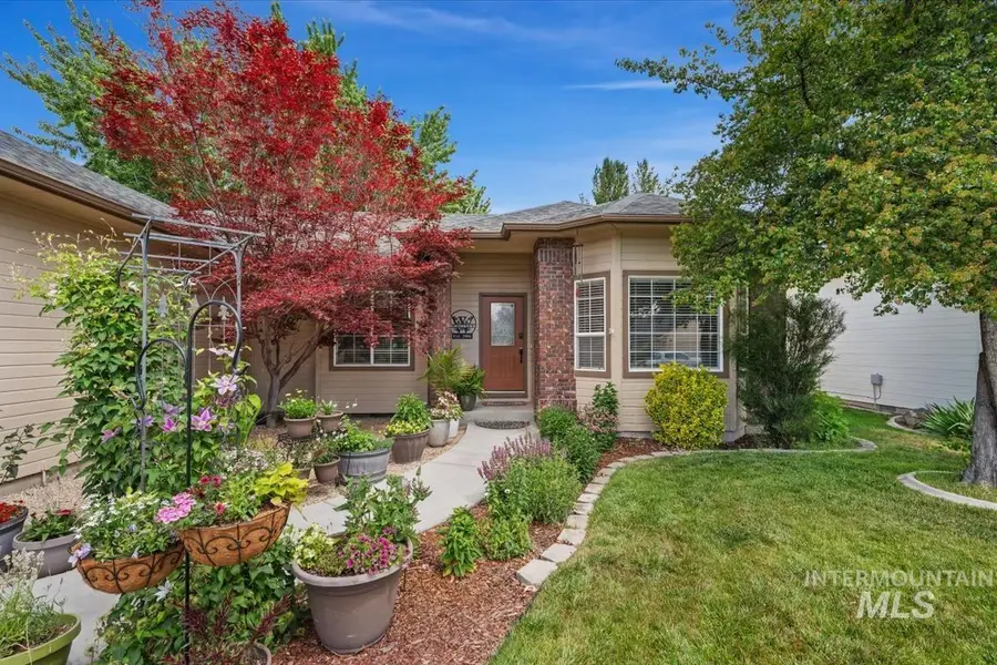 402 W Claire Ct, Meridian, ID 83646 - #2