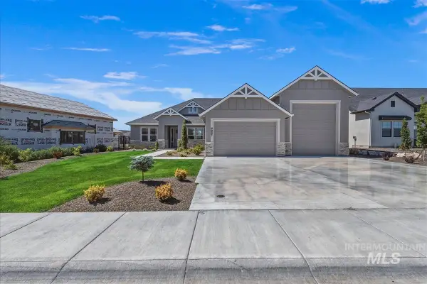 6897 E Chicke Hawk Loop, Nampa, ID 83686
