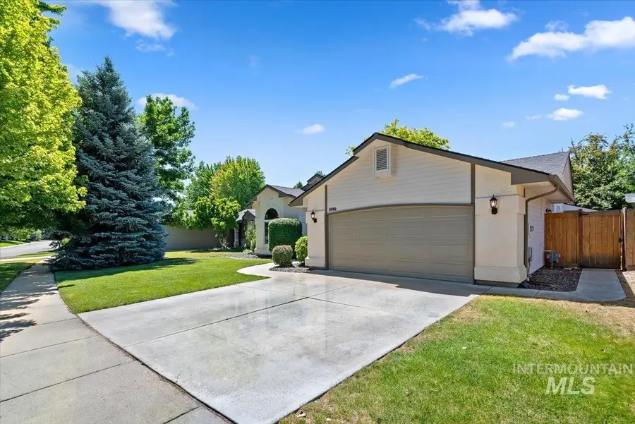 1699 E Laurelwood Dr, Eagle, ID 83616 - #3