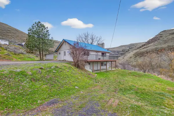 8049 Asotin Creek Road, Asotin, WA 99402