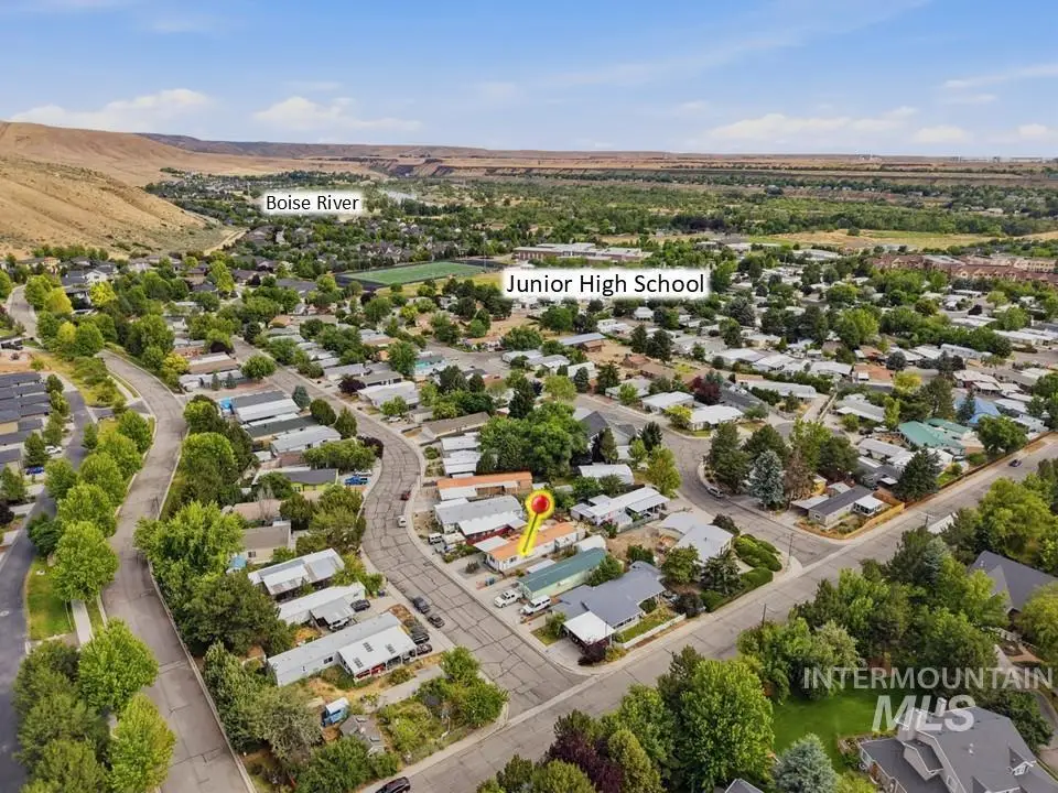 5615 E Woodcross Dr, Boise, ID 83716 - #1