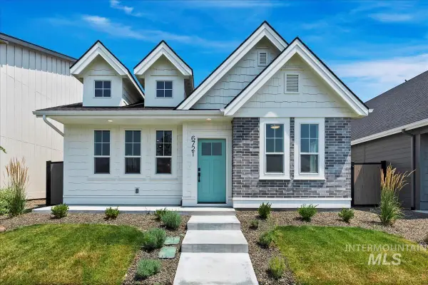 1196 N Meadowglen Ave, Meridian, ID 83642
