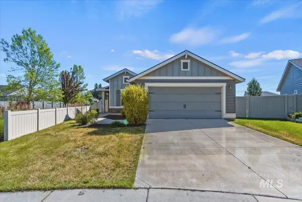 5170 N N Maplestone Ave., Meridian, ID 83646