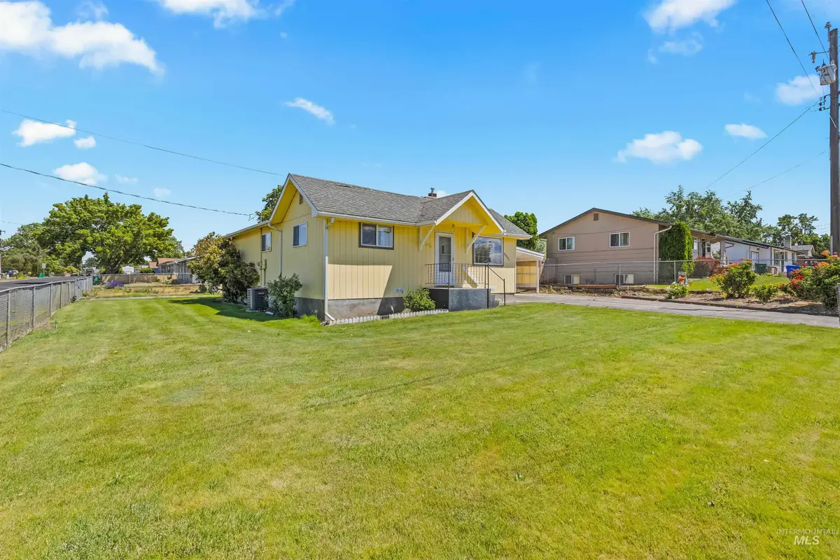 3601 12th Street, Lewiston, ID 83501 - #1