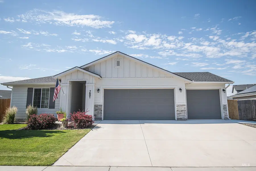 7681 E Drouillard St, Nampa, ID 83687 - #2