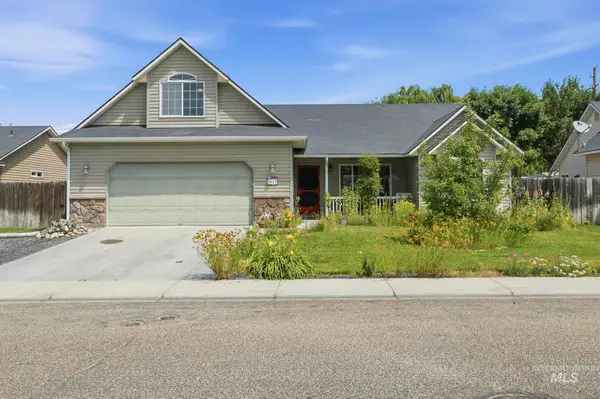 2611 Carnegie, Caldwell, ID 83607