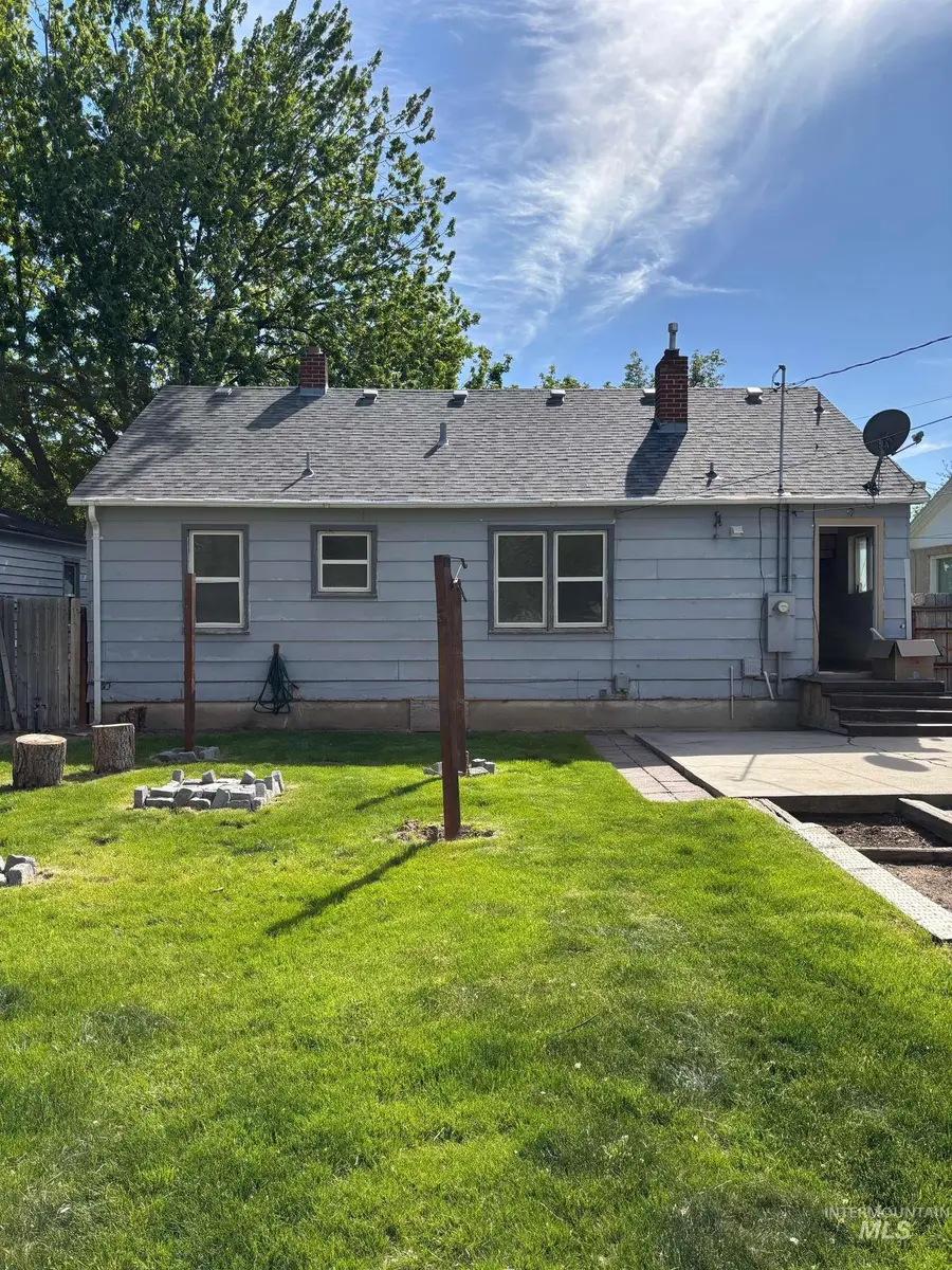 415 S Diamond, Nampa, ID 83686 - #3
