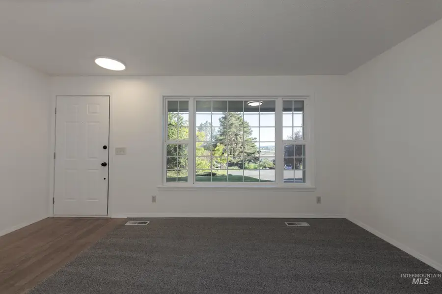 114 Arrow, Moscow, ID 83843 - #3