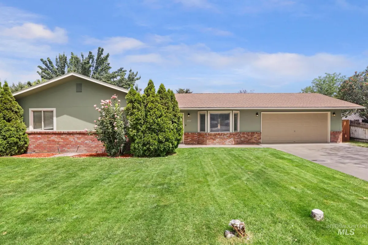 2557 9th Avenue E, Twin Falls, ID 83301 - #1