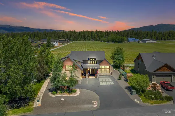 1477 Dragonfly Loop, McCall, ID 83638