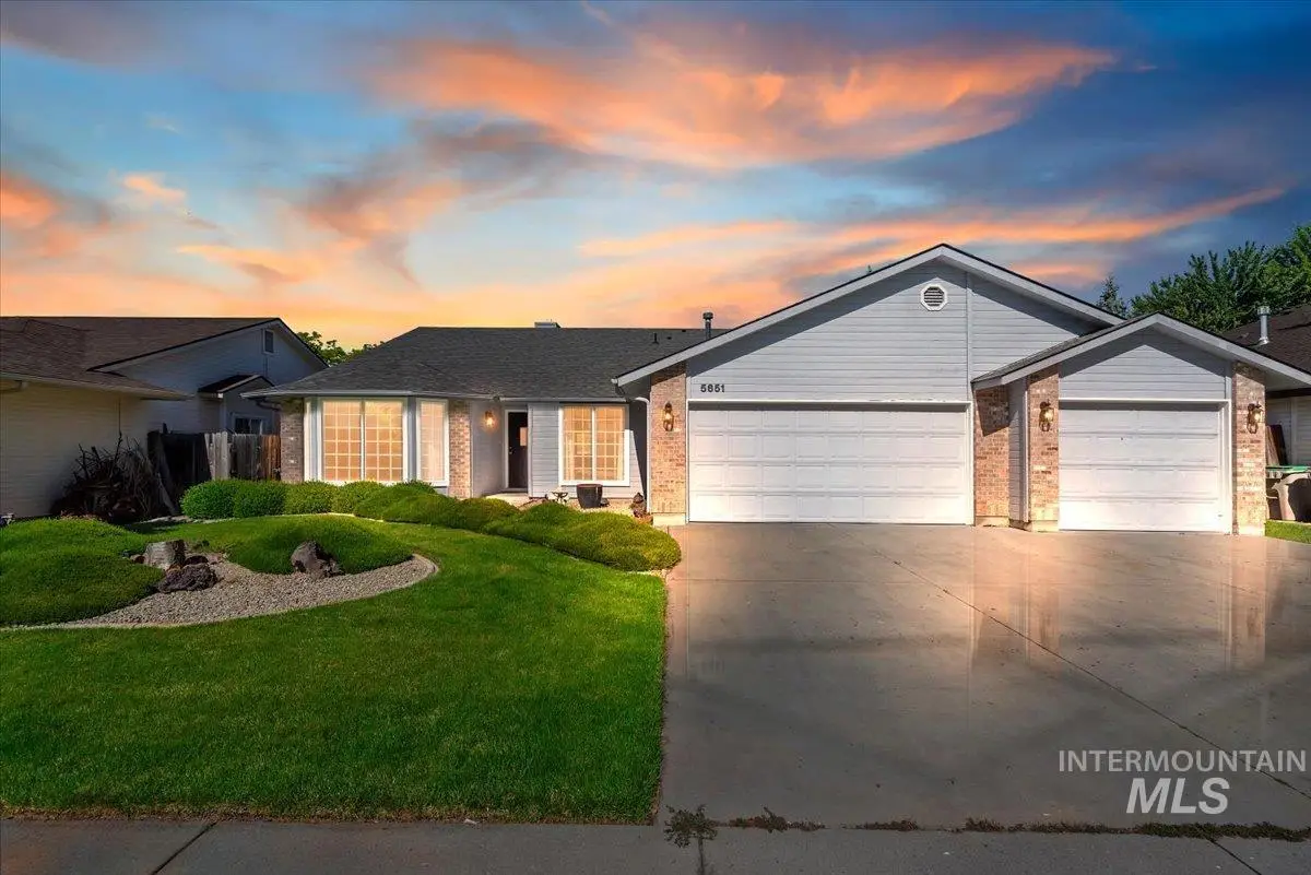 5651 N Crimson Way, Boise, ID 83703 - #1