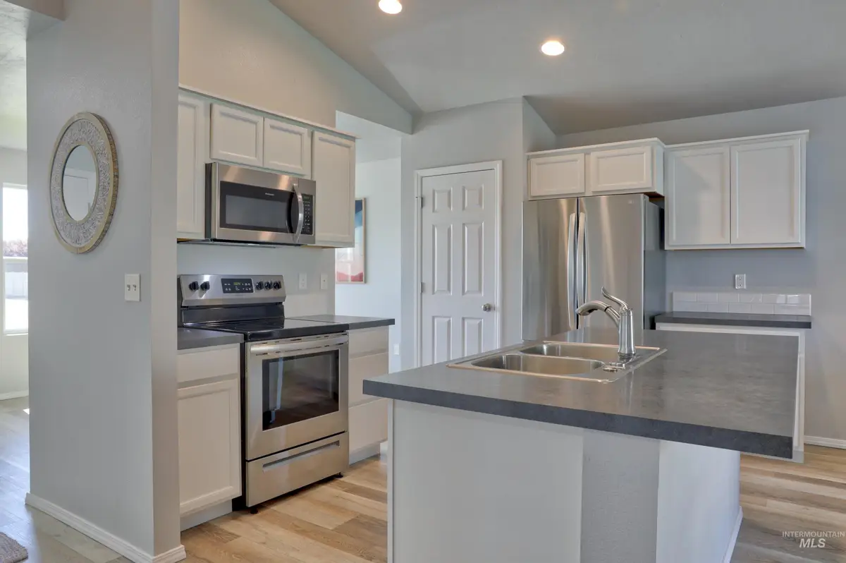 19687 Nanticoke Ave, Caldwell, ID 83605 - #1