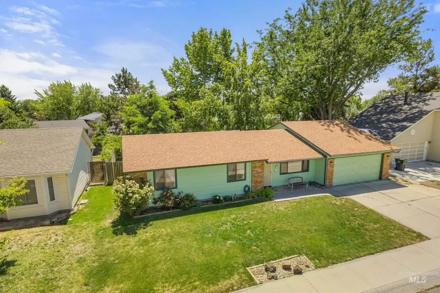 1433 W Claire St, Meridian, ID 83646 - #2