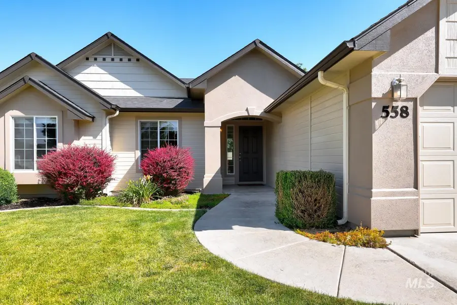 558 W Black Rock Dr, Meridian, ID 83646 - #2