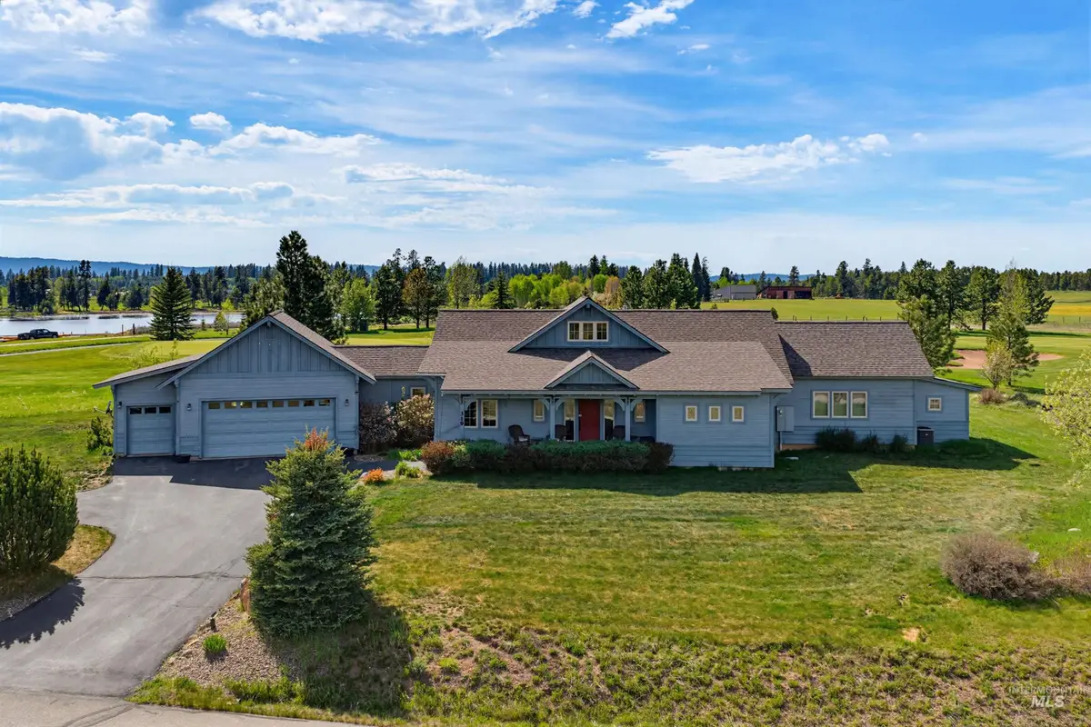 319 Otter Pond Ln, McCall, ID 83638 - #1