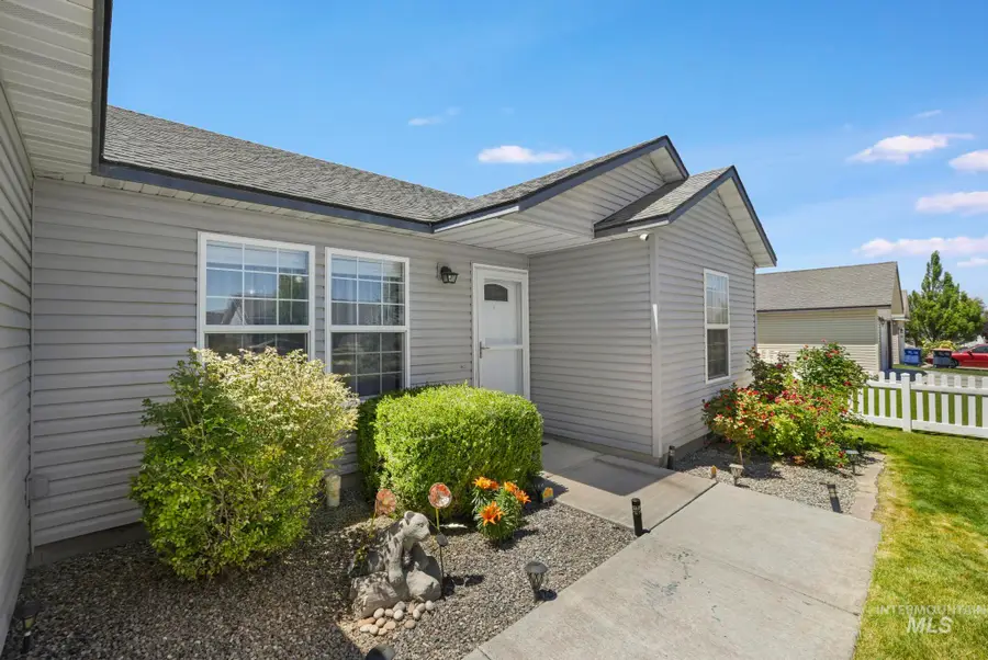 1392 Valencia Street, Twin Falls, ID 83301 - #3