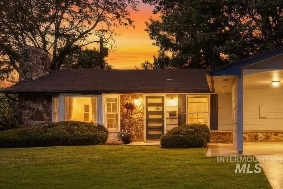 1902 W Norcrest Dr, Boise, ID 83705 - #1