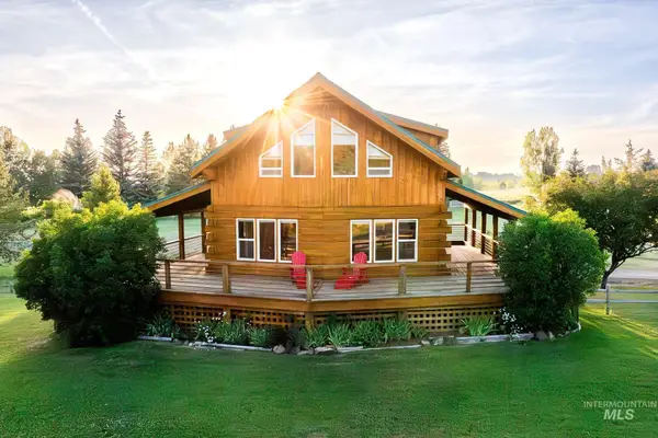 13947 Easy St, McCall, ID 83638