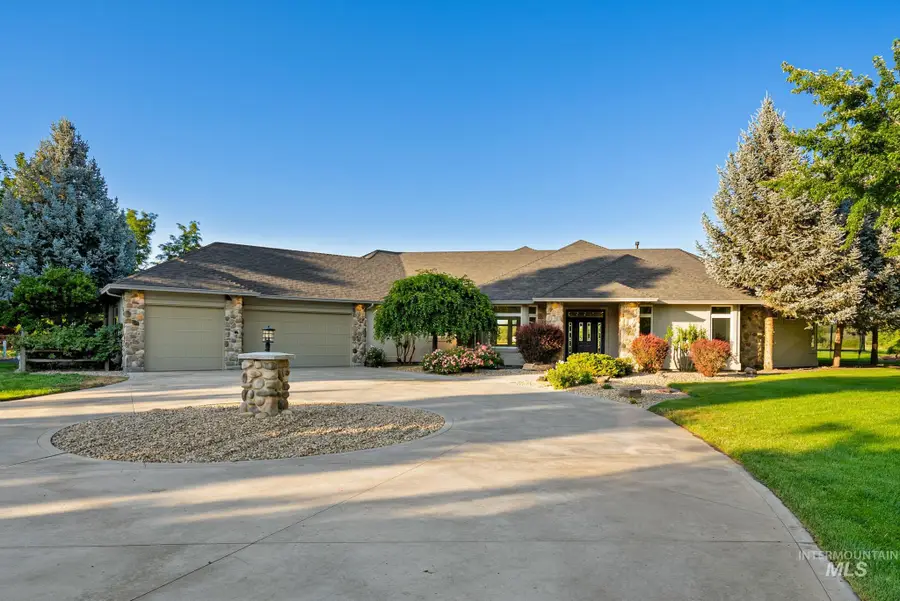 2050 S Artesian Rd, Eagle, ID 83616 - #2