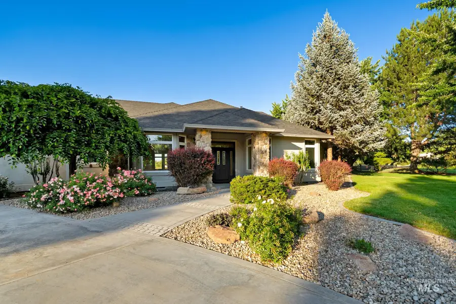 2050 S Artesian Rd, Eagle, ID 83616 - #3