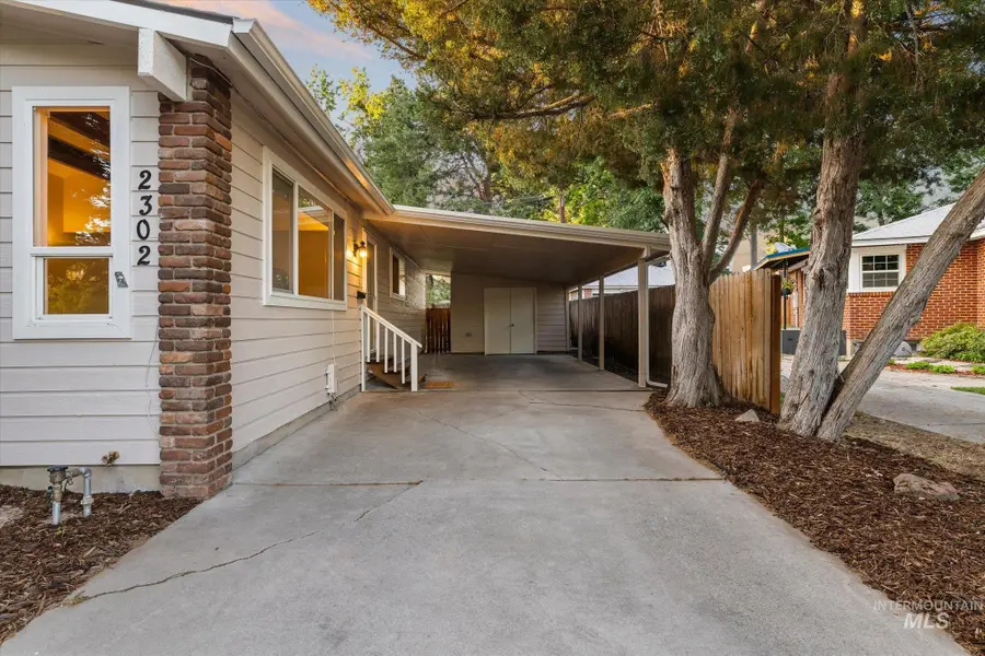 2302 W Pendleton St, Boise, ID 83705 - #2