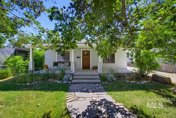 2416 N 32nd St, Boise, ID 83703
