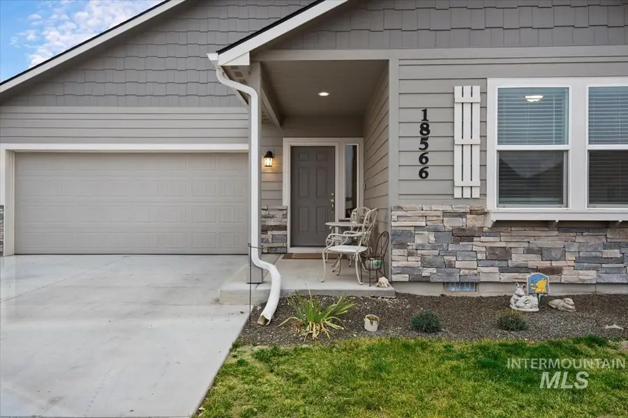 18566 White Rose Pl, Nampa, ID 83687 - #3