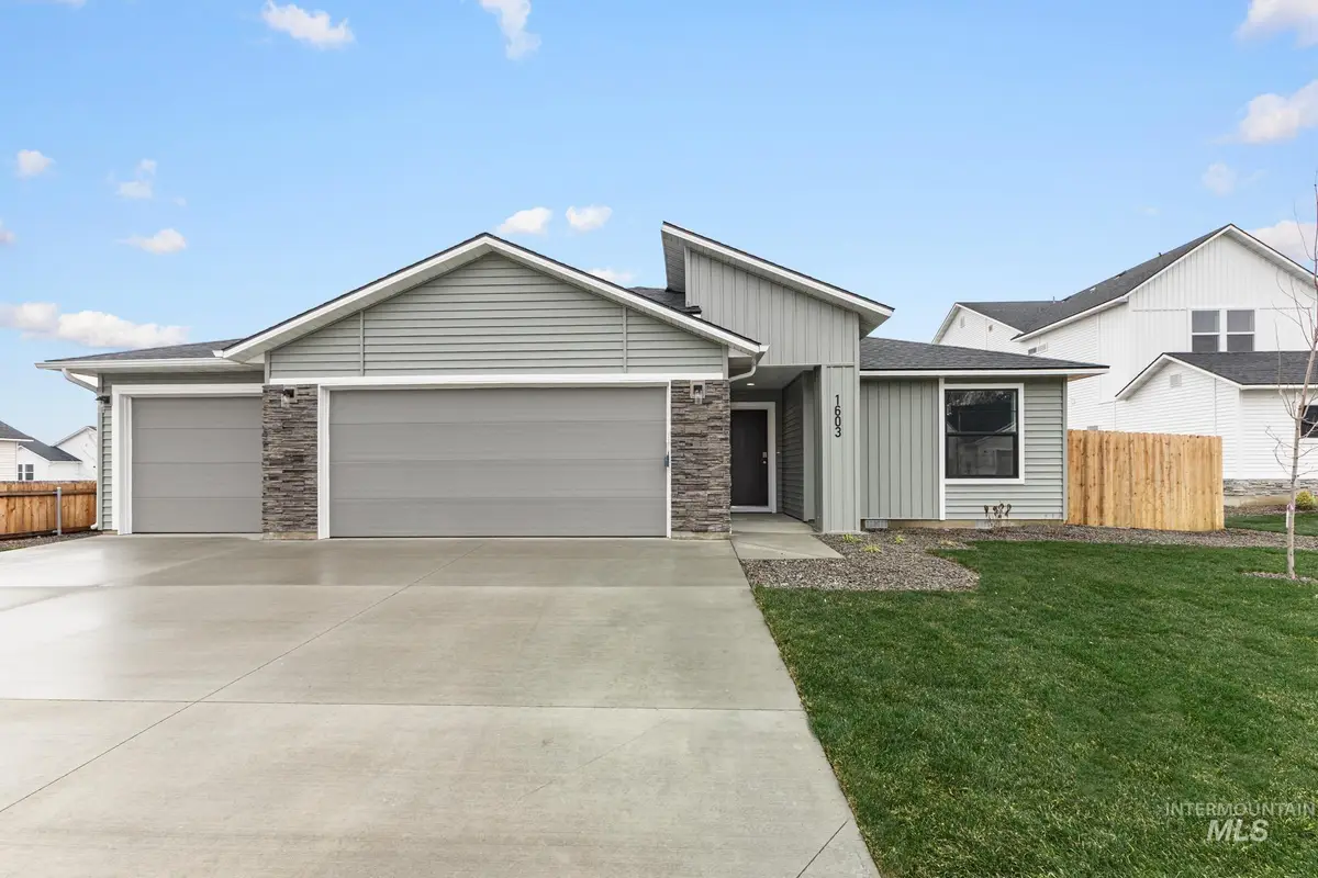 623 W Novak Dr, Emmett, ID 83617 - #1