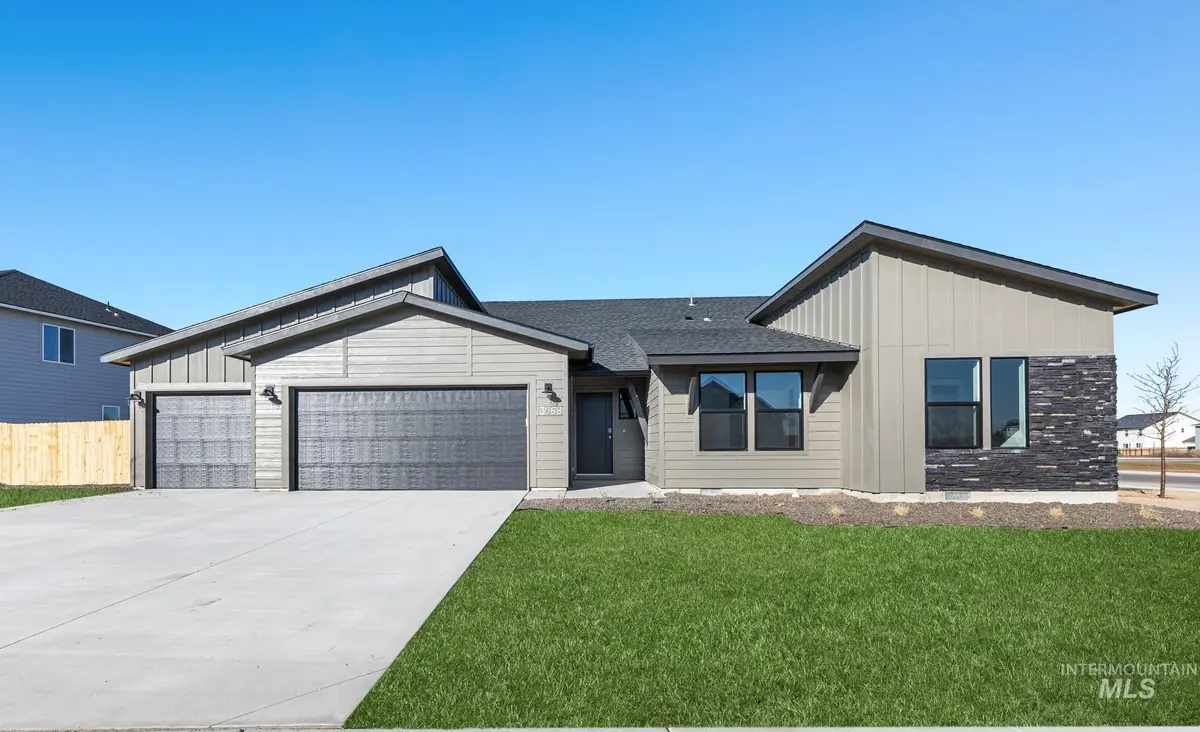 3831 E White Plains St, Nampa, ID 83686 - #1