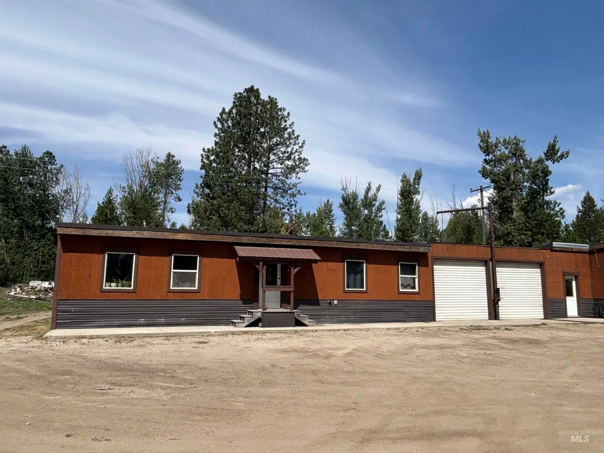 941 S Main Street, Cascade, ID 83611 - #1
