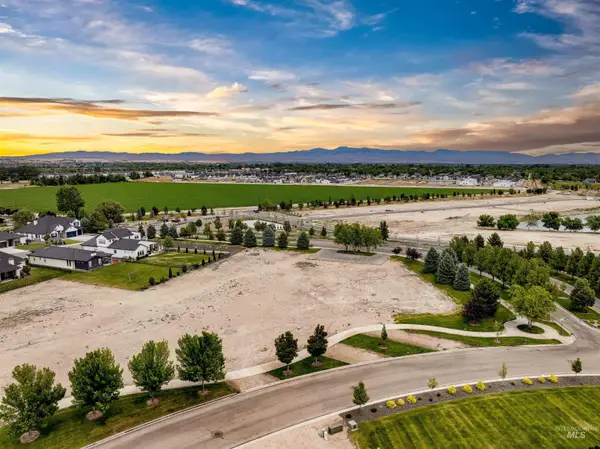 6292 Kenai Ln, Star, ID 83669