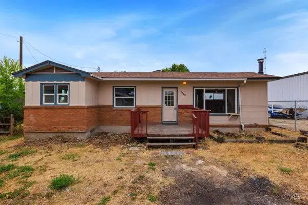 8380 Florence St, Letha, ID 83636